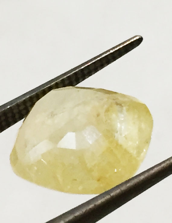 7.44 ct/8.25 ratti Natural Certified Ceylon Pukhraj/Yellow Sapphire